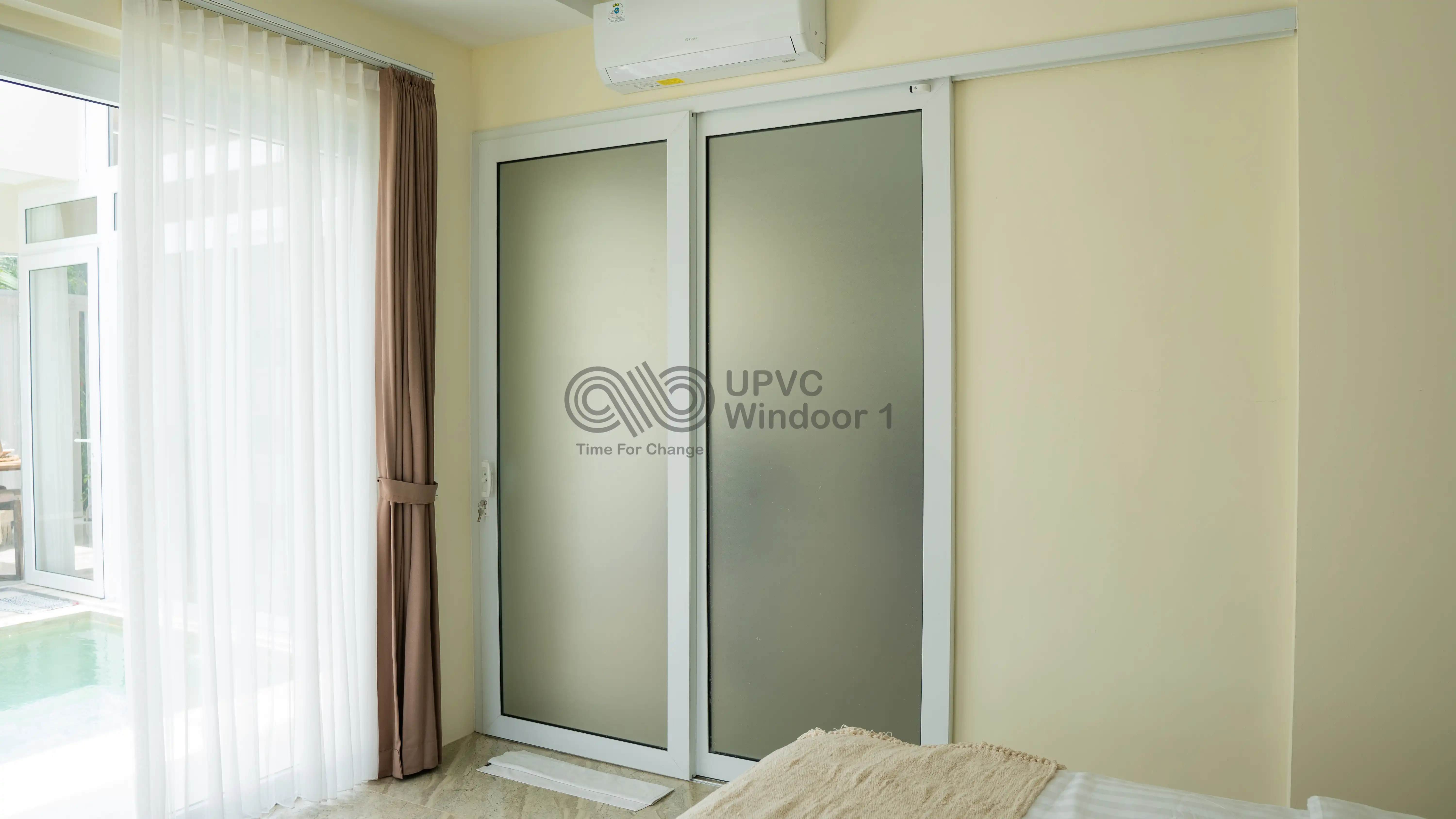 Pintu Kamar Mandi UPVC: Minimalis, Anti Rayap, dan Awet  Bertahun-Tahun 